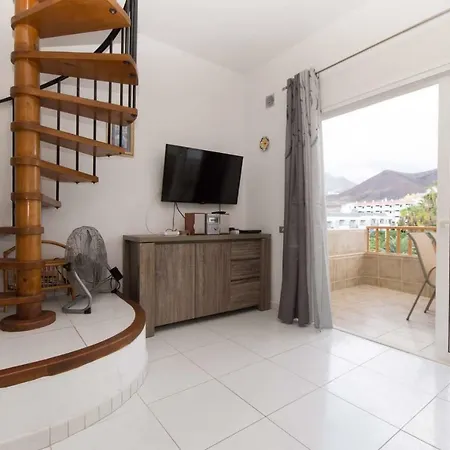 Cristian Sur 12 Two Bed 아파트 *