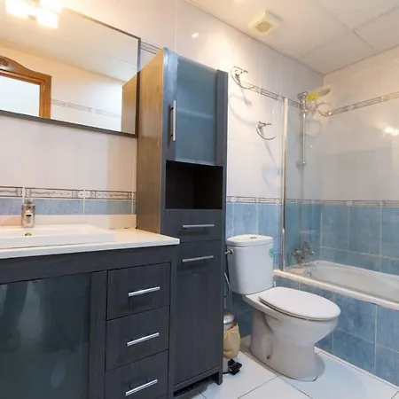 Appartement Cristian Sur 12 Two Bed *