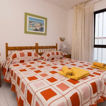 Cristian Sur 12 Two Bed * Los Cristianos (Tenerife)